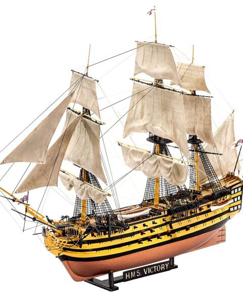 HMS VICTORY MODELLO REVELL 05408 SCALA 1/225