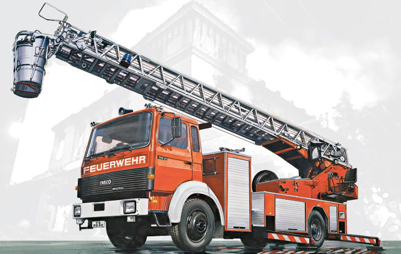 IVECO MAGIRUS DLK 26-12 Fire Ladder Truck - ITALERI 3784 - scala 1 : 24