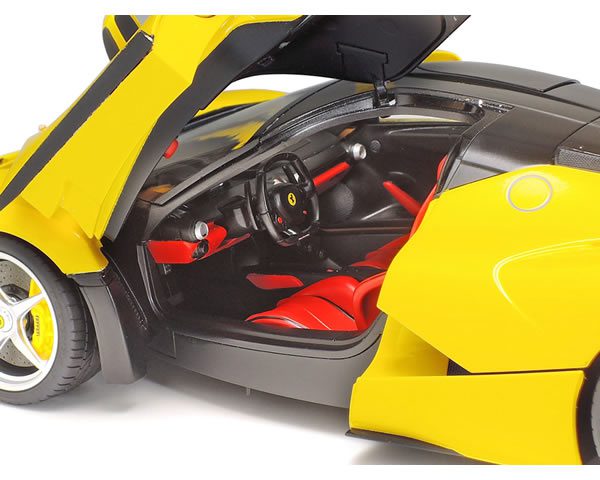 Ferrari Yellow Edition 1:24 24347 Tamiya - immagine 5