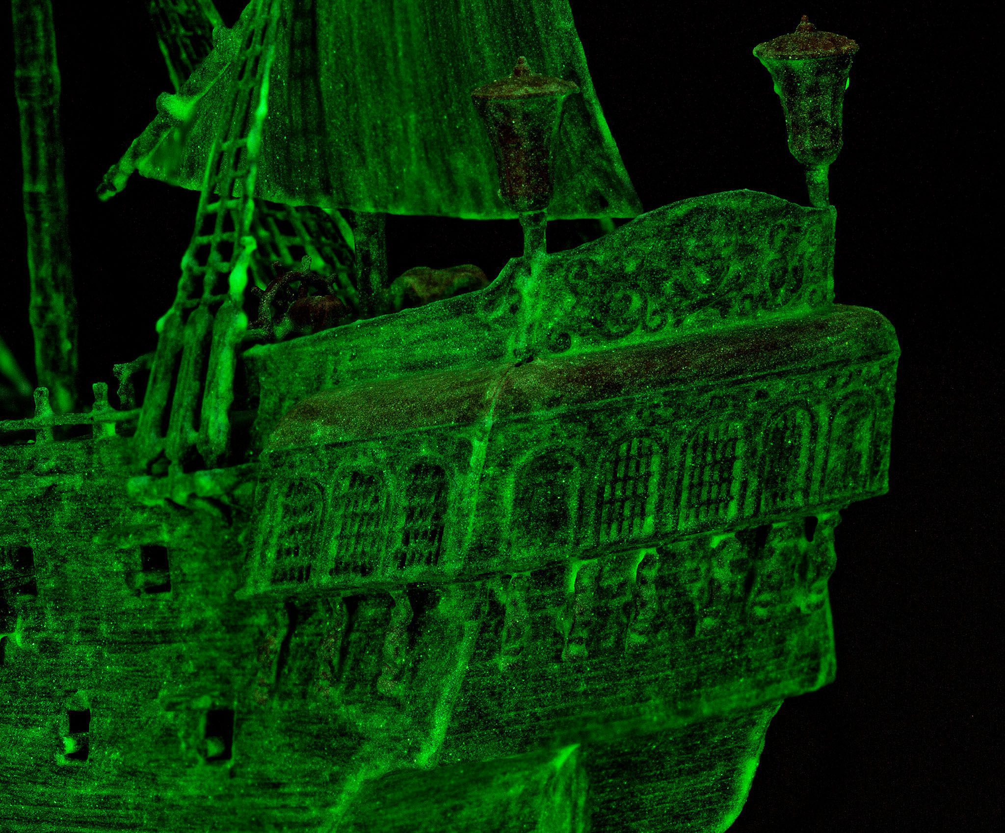 Ghost Ship REVELL 05435 scala 1:150 - immagine 4