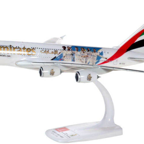 EMIRATES AIRBUS A380 “REAL MADRID (2018)” scala 1:250 HERPA HE612142