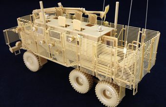 "Buffalo" 6x6 MPCV with Slat Grill Armor Version scala 1:35 BRONCO MODELS CB35101 + COLLA OMAGGIO - immagine 4