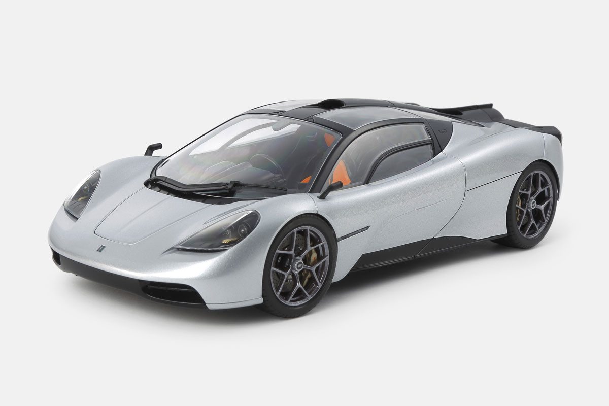 24364 GMA T.50 (Gordon Murray Automotive Type 50) scala 1:24 Tamiya + COLLA OMAGGIO