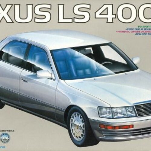 24114 LEXUS LS400  scala 1:24  Tamiya