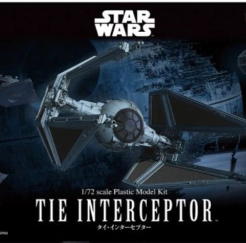 01214 - The Interceptor  scala 1:72 BANDAI + COLLA OMAGGIO