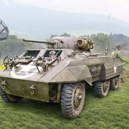 Italeri 6364 – Autoblindo M8 Greyhound – 1/35 Military Model Kit