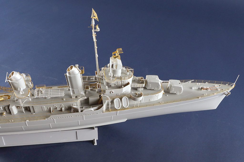 03722 Trumpeter, USS Stevens DD-479, cacciatorpediniere militare WWII, scala 1:200 - immagine 8