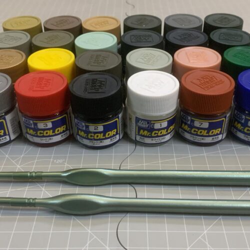 Offerta 24 Lacche Mr. Color Serie C, due Pennelli, Gunze Sangyo