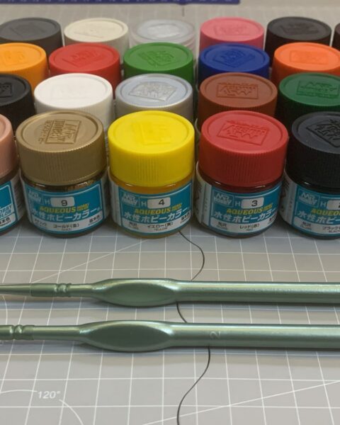 Offerta 24 Acrilici Aqueous Hobby Color Serie H, 2 Pennelli, Gunze Sangyo