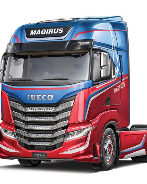 Camion IVECO S-WAY scala 1:24 ITALERI 3963 + colla omaggio
