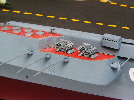 Admiral Kuznetsov, 05606, 1:350, Trumpeter - immagine 10